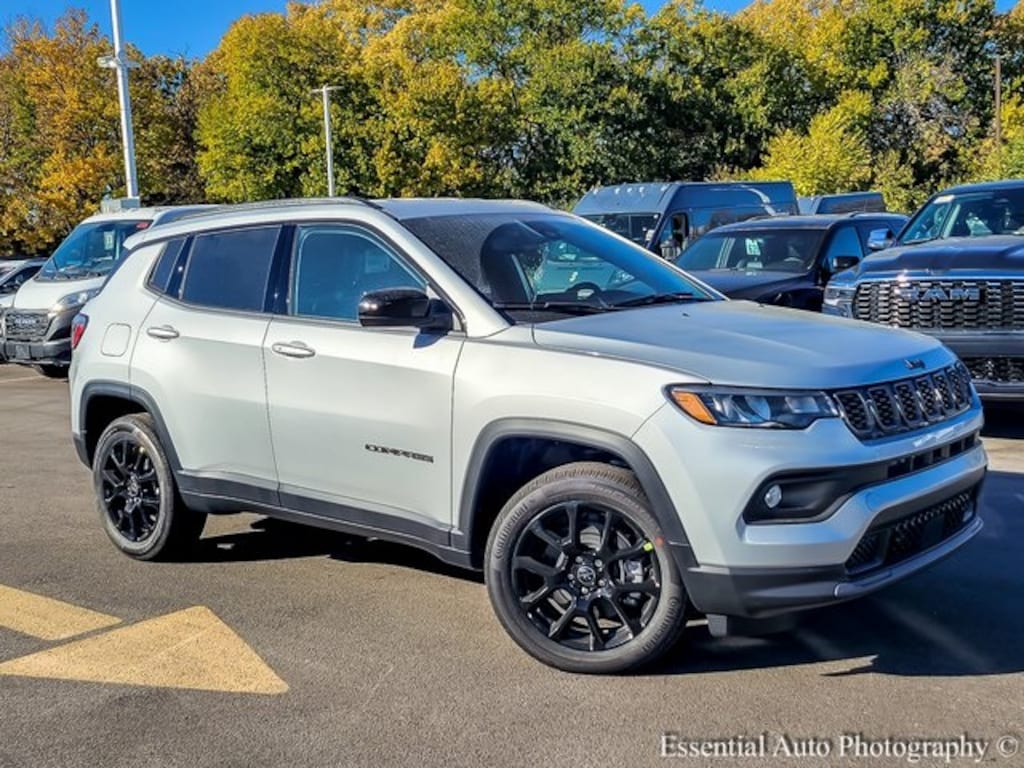 New 2026 Jeep Compass Latitude Sport Utility