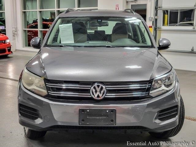 2016 Volkswagen Tiguan S photo 4