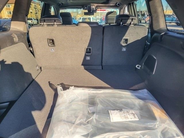 2026 JEEP GRAND CHEROKEE - Image 18