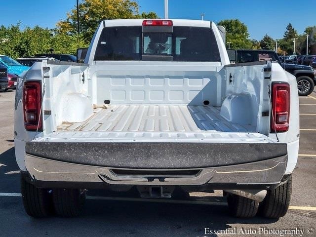 2026 RAM 3500 - Image 8