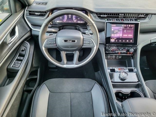 2025 JEEP GRAND CHEROKEE L - Image 15