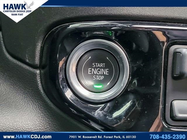 2025 CHEVROLET SILVERADO HD - Image 19