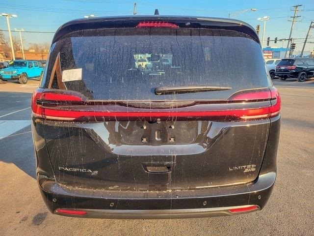 2026 CHRYSLER PACIFICA - Image 5