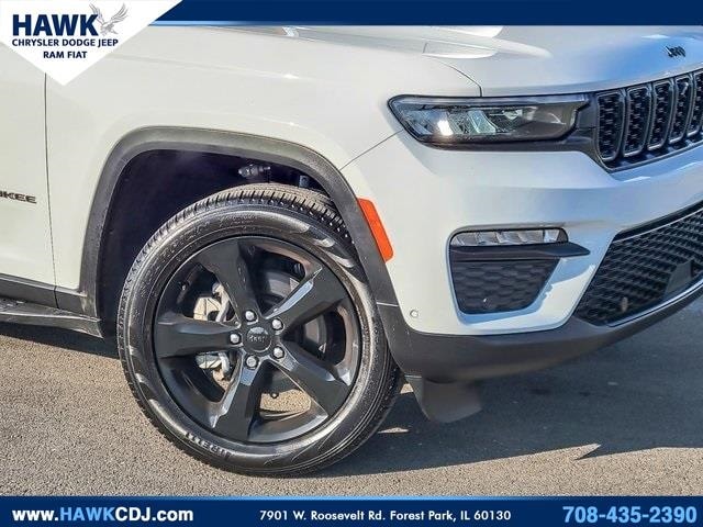 2024 JEEP GRAND CHEROKEE - Image 3