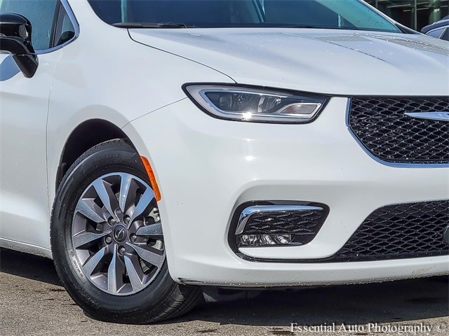 2024 CHRYSLER PACIFICA - Image 3