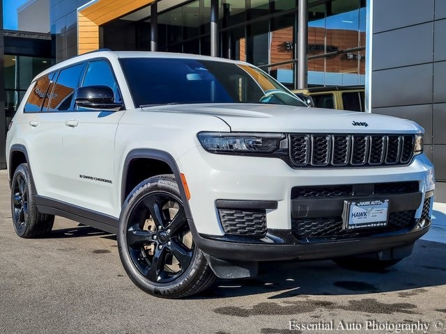 2023 Jeep Grand Cherokee L Altitude's photo
