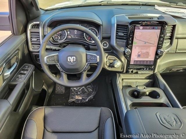 2026 RAM 1500 - Image 15