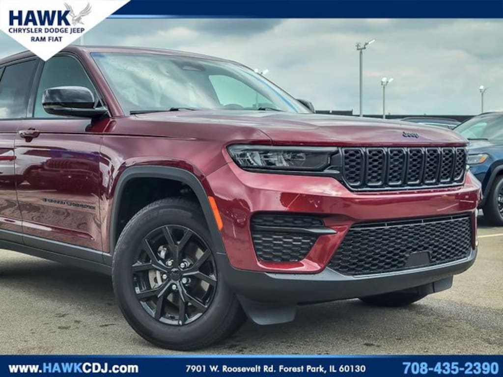 Used 2025 Jeep Grand Cherokee Altitude SUV