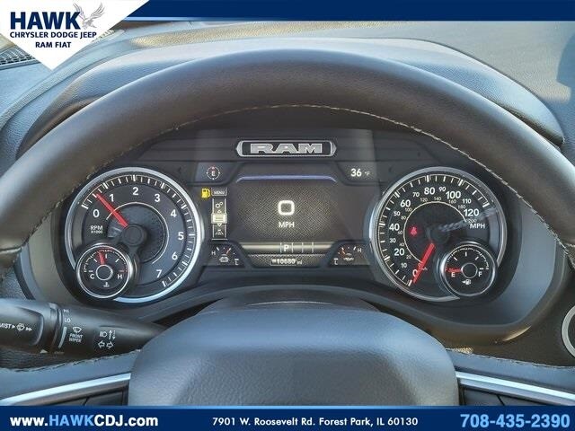 2025 RAM 1500 - Image 17