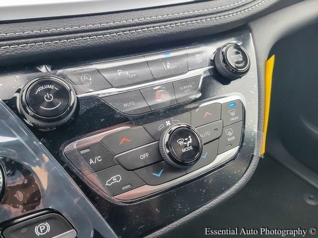 2026 CHRYSLER PACIFICA - Image 16