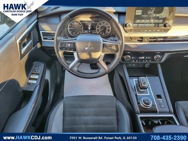 2024 MITSUBISHI OUTLANDER - Image 11