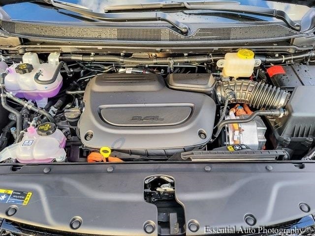 2026 CHRYSLER PACIFICA - Image 8