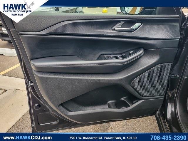 2025 JEEP GRAND CHEROKEE L - Image 19