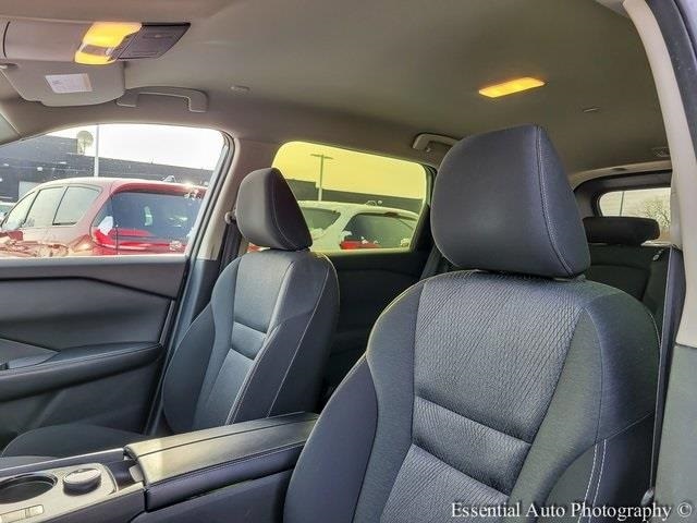 2024 NISSAN ROGUE - Image 10