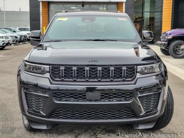 2026 JEEP GRAND CHEROKEE - Image 4