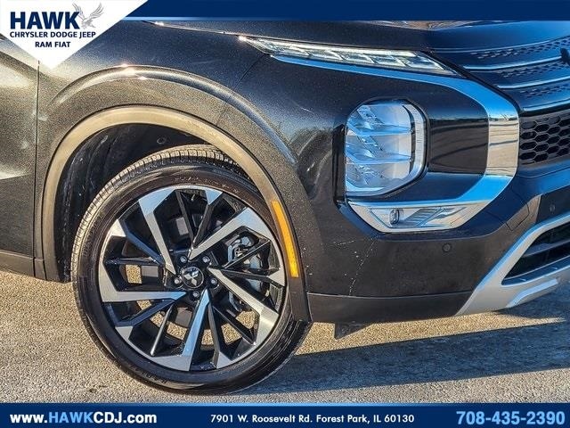 2024 MITSUBISHI OUTLANDER - Image 3