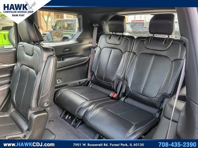 2024 JEEP GRAND CHEROKEE L - Image 12