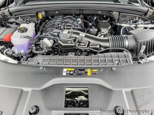 2025 JEEP GRAND CHEROKEE - Image 8