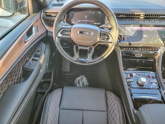 2026 JEEP GRAND CHEROKEE L - Image 12