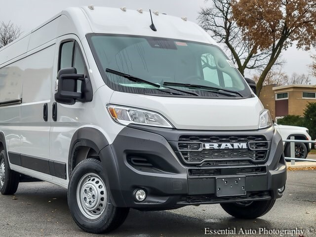2025 Ram ProMaster 3500 Cargo Van photo 2