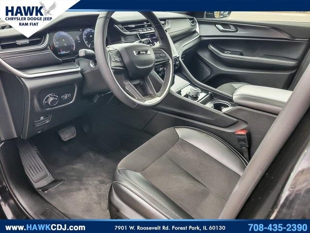 2025 JEEP GRAND CHEROKEE L - Image 9