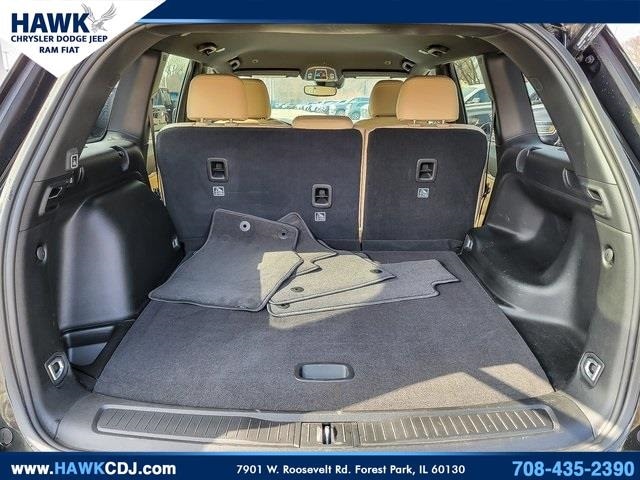 2023 JEEP GRAND CHEROKEE - Image 27