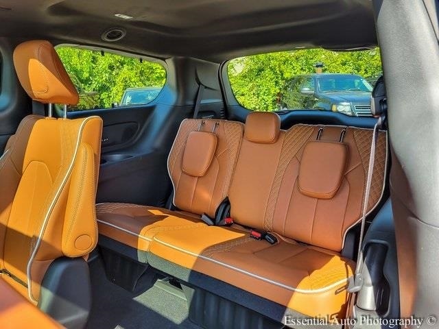 2026 CHRYSLER PACIFICA - Image 13
