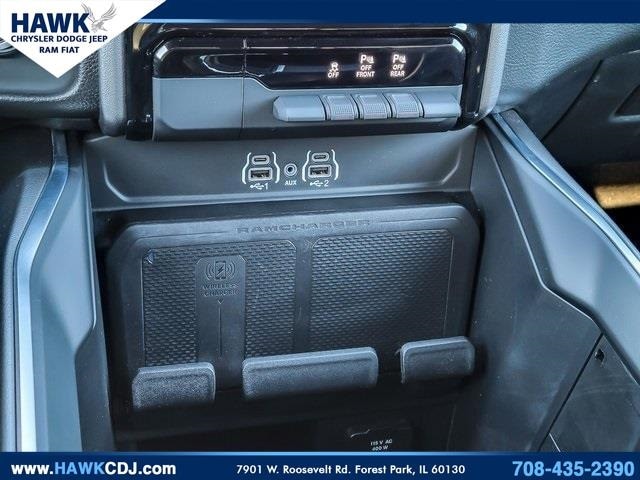 2025 RAM 1500 - Image 23