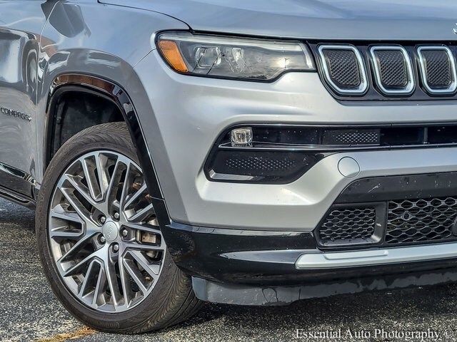 2022 Jeep Compass Limited photo 3