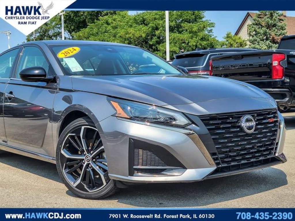Used 2024 Nissan Altima 2.5 SR Sedan