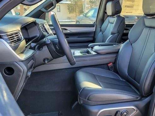 2026 JEEP GRAND WAGONEER L - Image 9