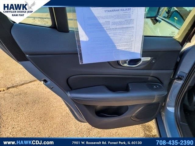 2024 VOLVO S60 - Image 27