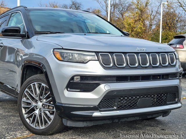 2022 Jeep Compass Limited photo 2