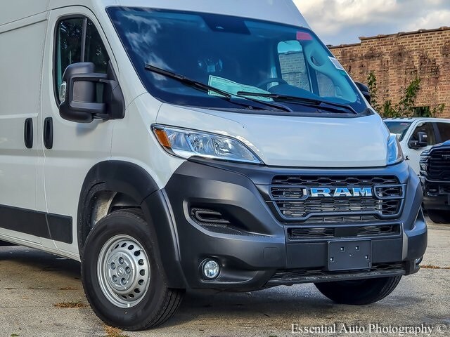 2026 Ram ProMaster 3500 Cargo Van photo 2