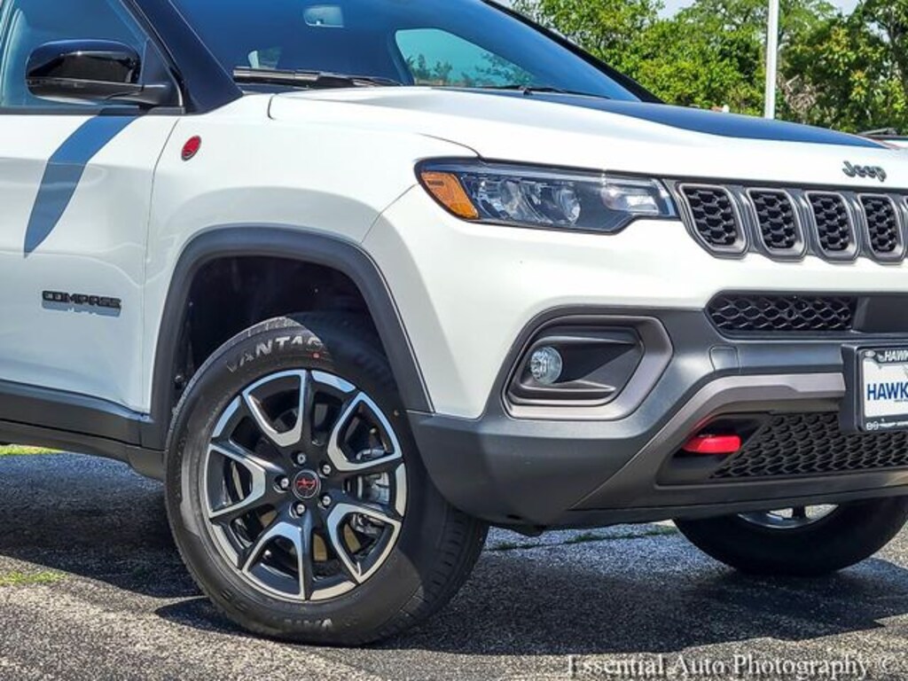 Used 2025 Jeep Compass Trailhawk SUV