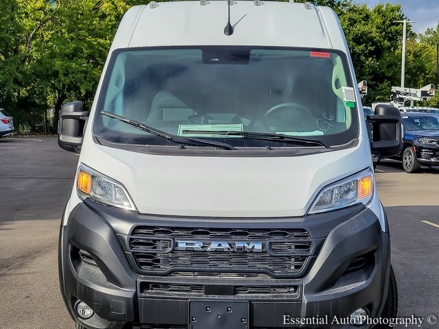 2026 Ram ProMaster 1500 Base Cargo Van photo 3