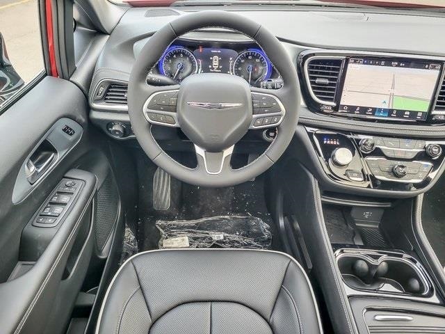 2026 CHRYSLER PACIFICA - Image 13