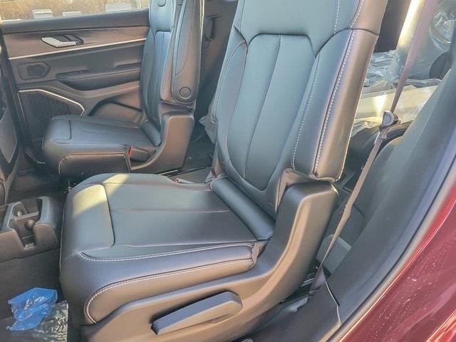 2026 JEEP GRAND CHEROKEE L - Image 10