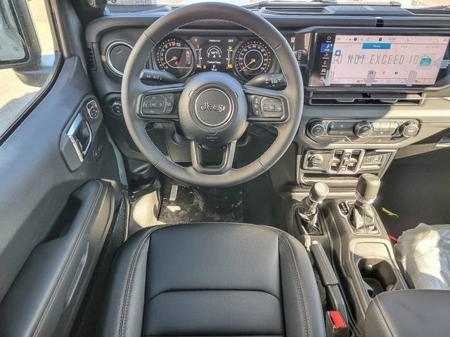 2026 JEEP GLADIATOR - Image 11