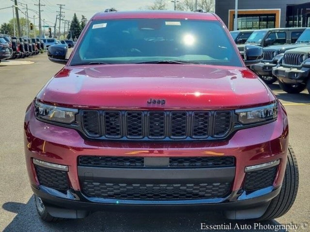 New 2025 Jeep Grand Cherokee L Limited Sport Utility