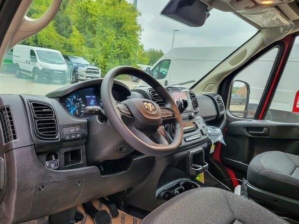 2026 RAM PROMASTER 1500 - Image 8