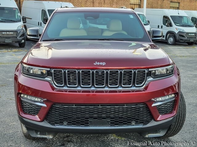 2024 Jeep Grand Cherokee Limited photo 4