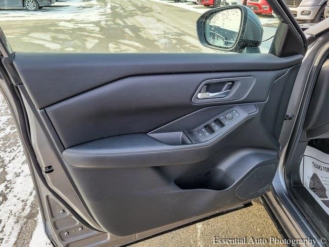 2024 NISSAN ROGUE - Image 24