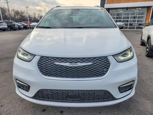 2026 CHRYSLER PACIFICA - Image 4