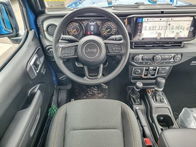 2026 JEEP GLADIATOR - Image 11