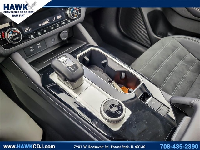 2025 MITSUBISHI OUTLANDER - Image 26