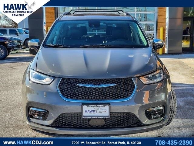 2023 CHRYSLER PACIFICA - Image 4