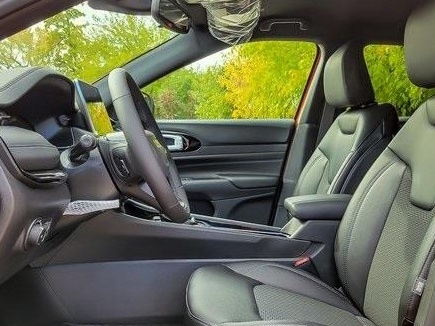 2026 JEEP COMPASS - Image 9