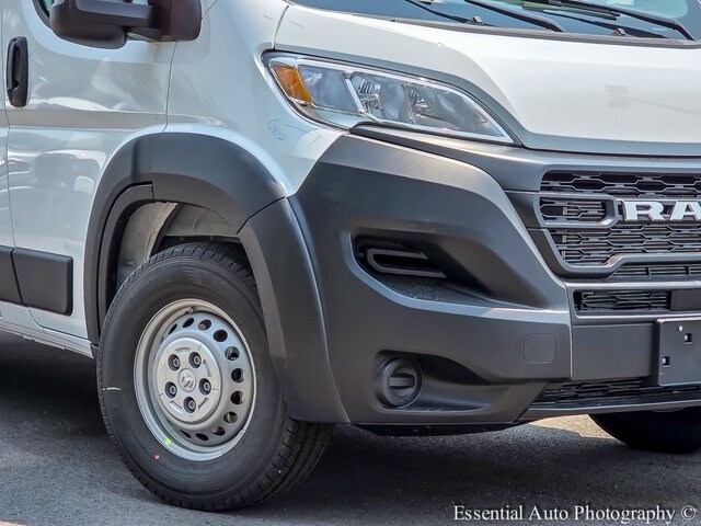 2025 Ram ProMaster 2500 Crew Van photo 3
