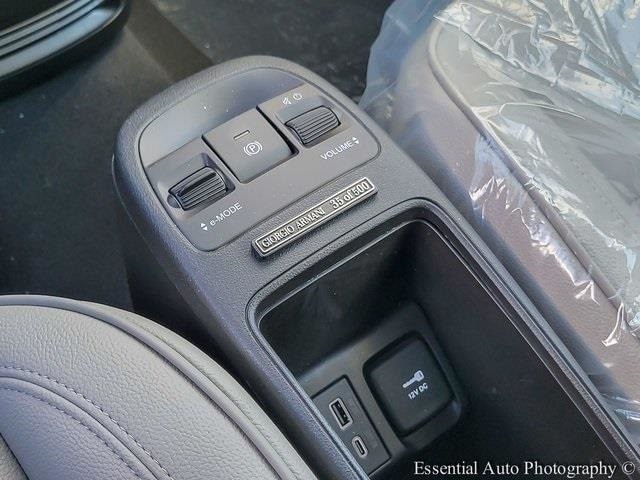 2025 FIAT 500E - Image 19